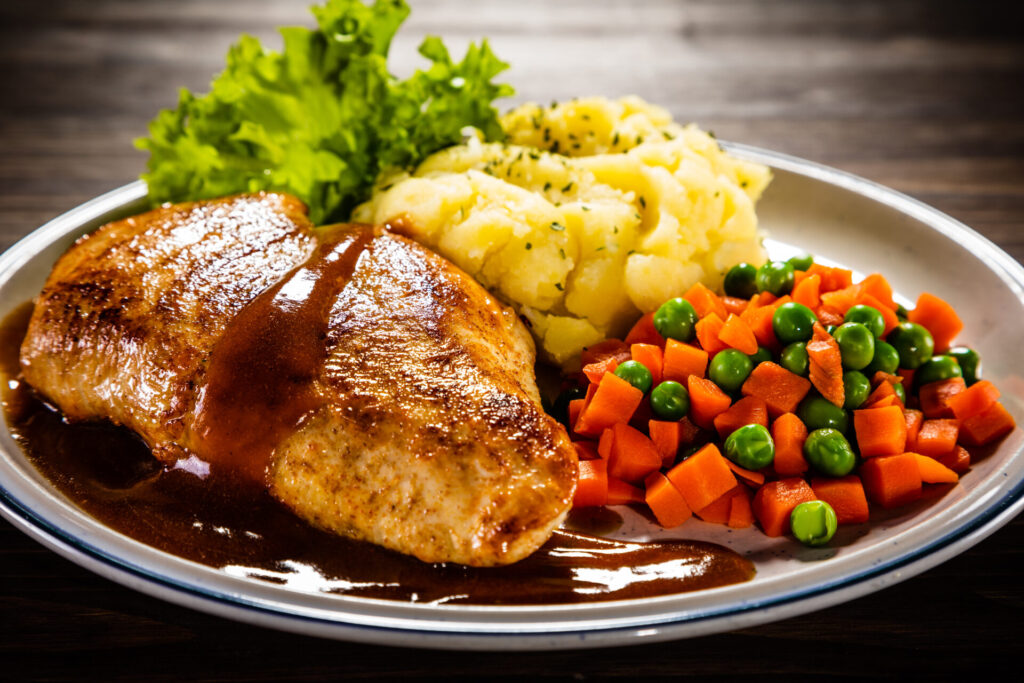 Chicken buffer dinner with side dishes